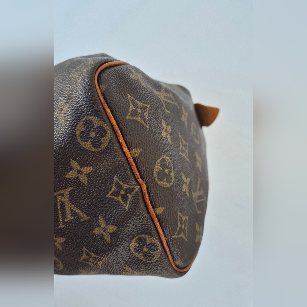 Louis Vuitton Vintage Speedy 25 - Picture 6 of 16